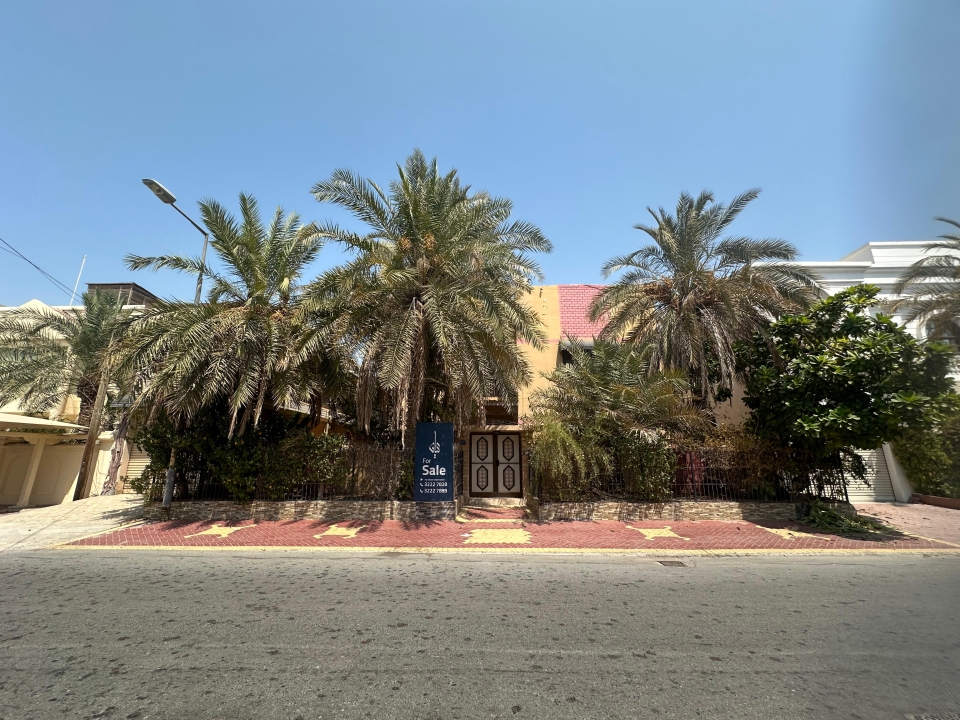  فيلا للـبيع في البسيتين - 387