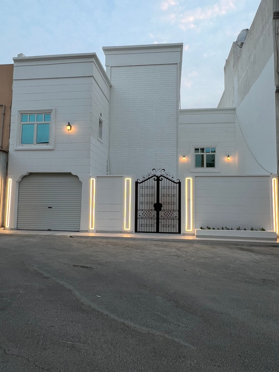  Villa For Sale In Isa Town - 1592