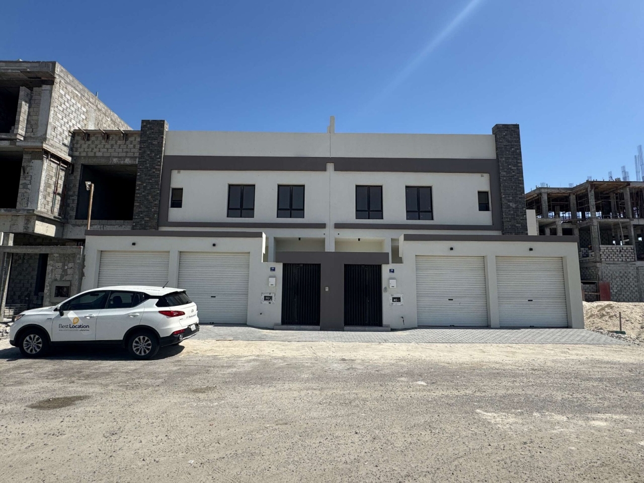  Villa For Sale In Busaiteen - 1609