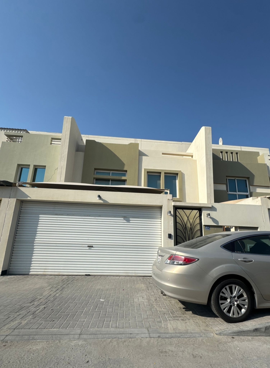  فيلا للـبيع في الهملة - 2057