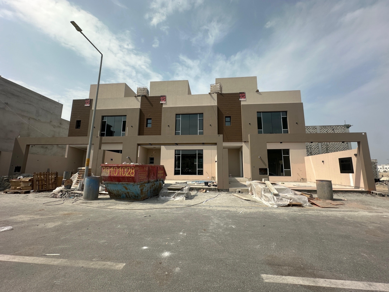  Villa For Sale In Dumistan - 1963